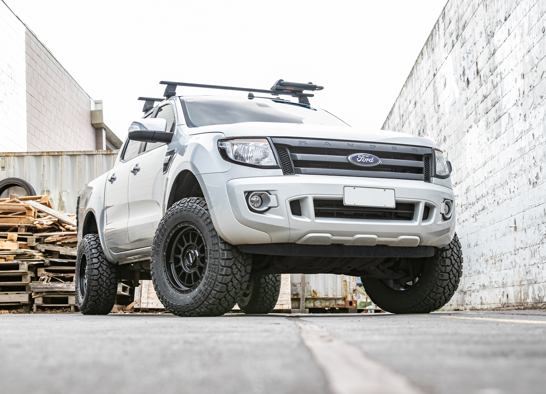 Ford Ranger + Sniper Ballistic - 360 Link - Automotive Styling Specialists