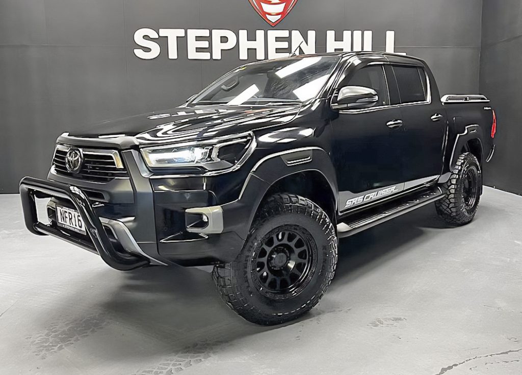 Toyota Hilux - Alpha Brawler - 360 Link - Automotive Styling Specialists